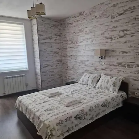 Cozy Central In Outskirts Of Old Апартамент *